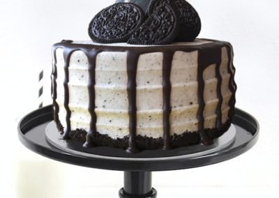 Cookie & Cream Cake